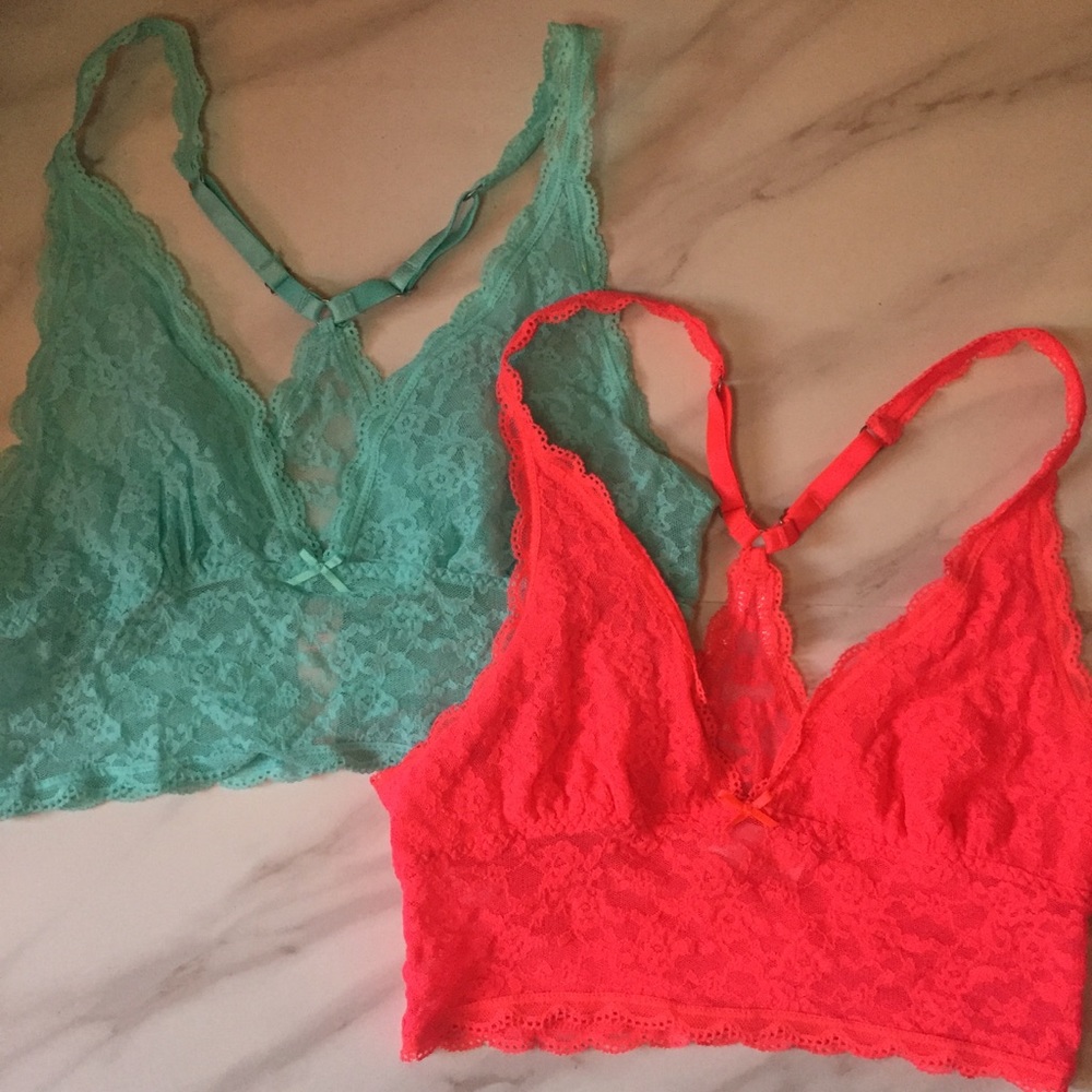 Victoria’s Secret Lace Trim Racerback Bralette
